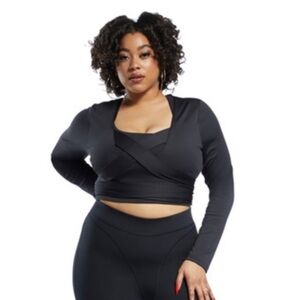 Reebok / Cardi B Black V Neck Crop Top Long Sleeve 3X NWT Grunge‎